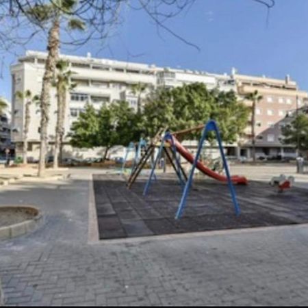 Apartamento Lola Torrevieja Ngoại thất bức ảnh