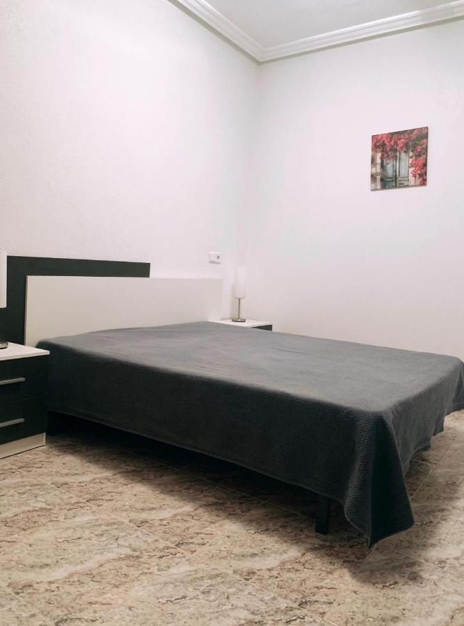 Apartamento Lola Torrevieja Ngoại thất bức ảnh