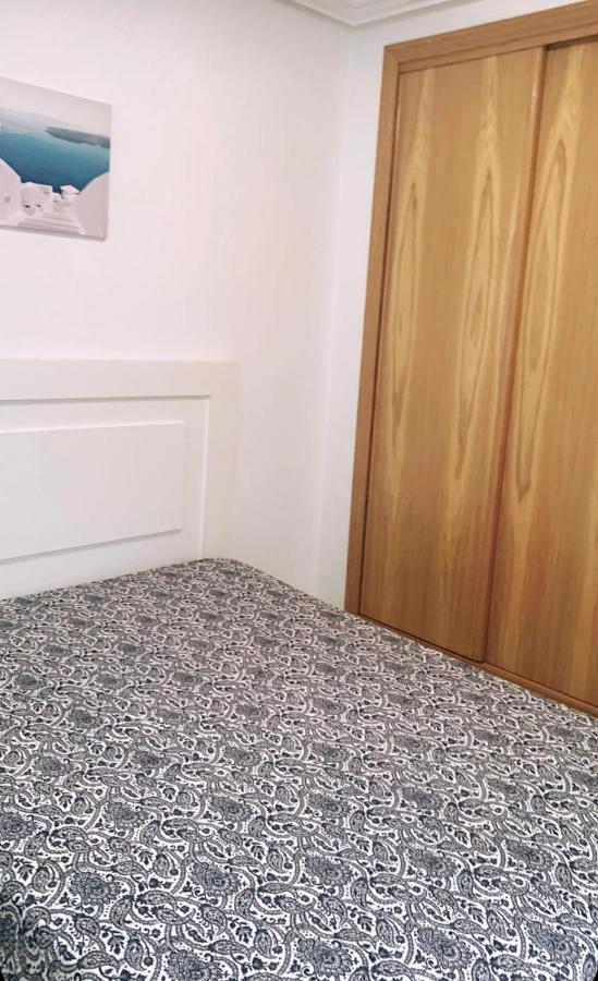 Apartamento Lola Torrevieja Ngoại thất bức ảnh