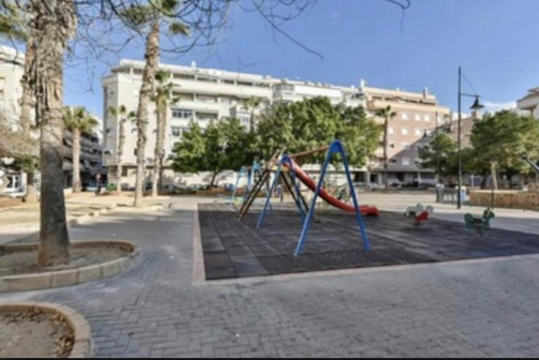 Apartamento Lola Torrevieja Ngoại thất bức ảnh